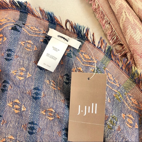 J Jill Quartz Tapestry Fringe Scarf Pink Blue Hues - Picture 7 of 7